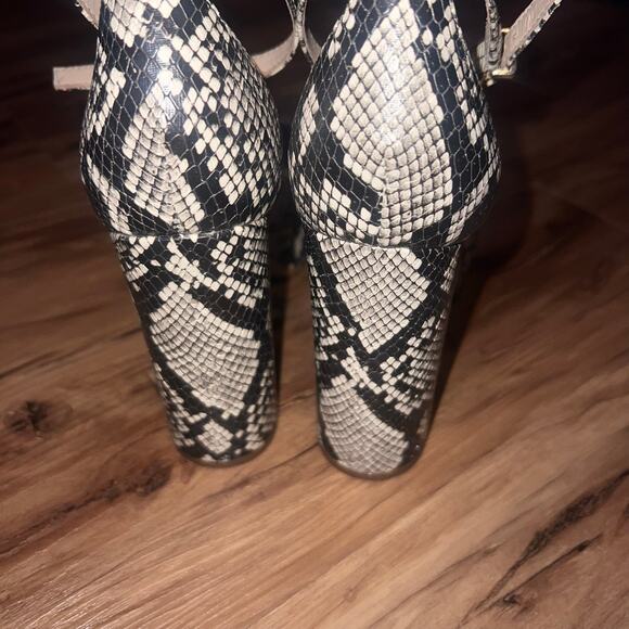 ALDO Snake Print Ankle Strap Round Toe Platform Heels Size 7 - Picture 6 of 16